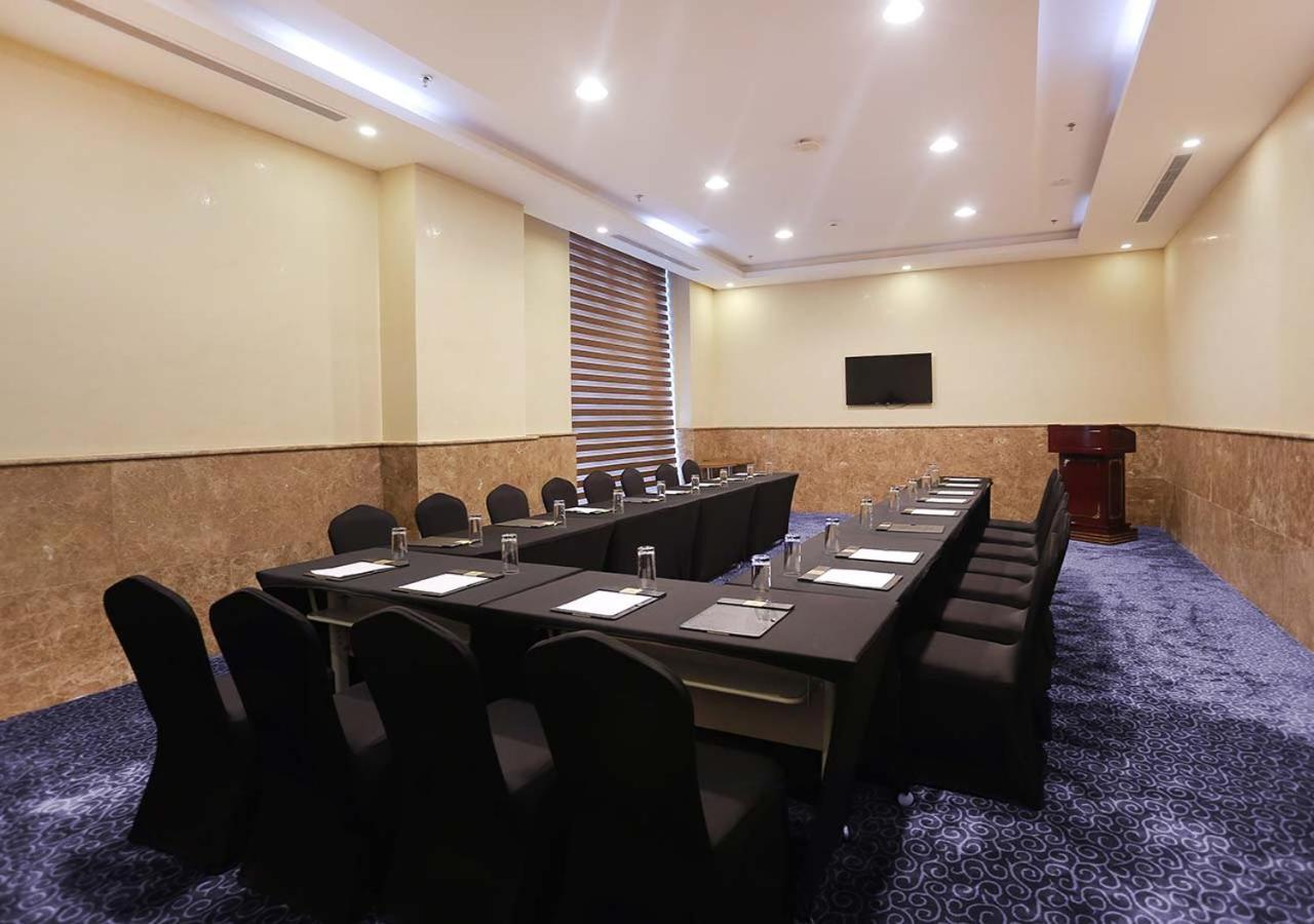 Hotel Karam 4*